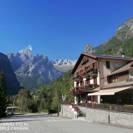 Rustichella 3* Cataeggio